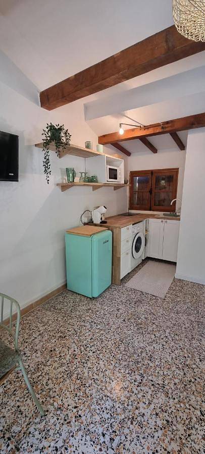 Location de vacances pour 2 personnes, avec terrasse et vue à Tourrette-Levens - 3