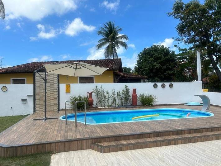 Casas e apartamentos de temporada para 8 pessoas, com piscina e jardim e ainda terraço em Vera Cruz 