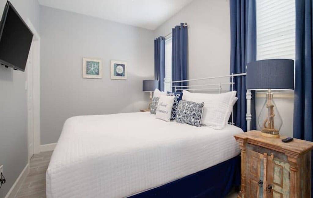 Amazing 6Br, 3 Min Walk to Beach, Private pool in Destin, Emerald Coast