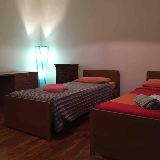 Gîte pour 6 personnes, avec balcon et vue à Ivrea (Italie) - 3