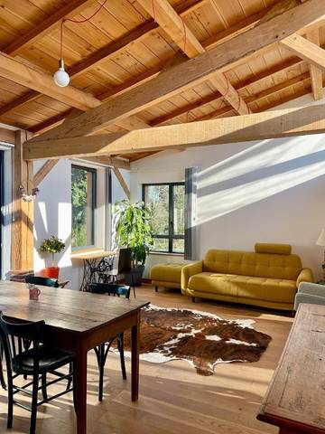 Maison d’hôte pour 2 personnes, avec terrasse ainsi que vue et jardin, animaux acceptés à Domaize
