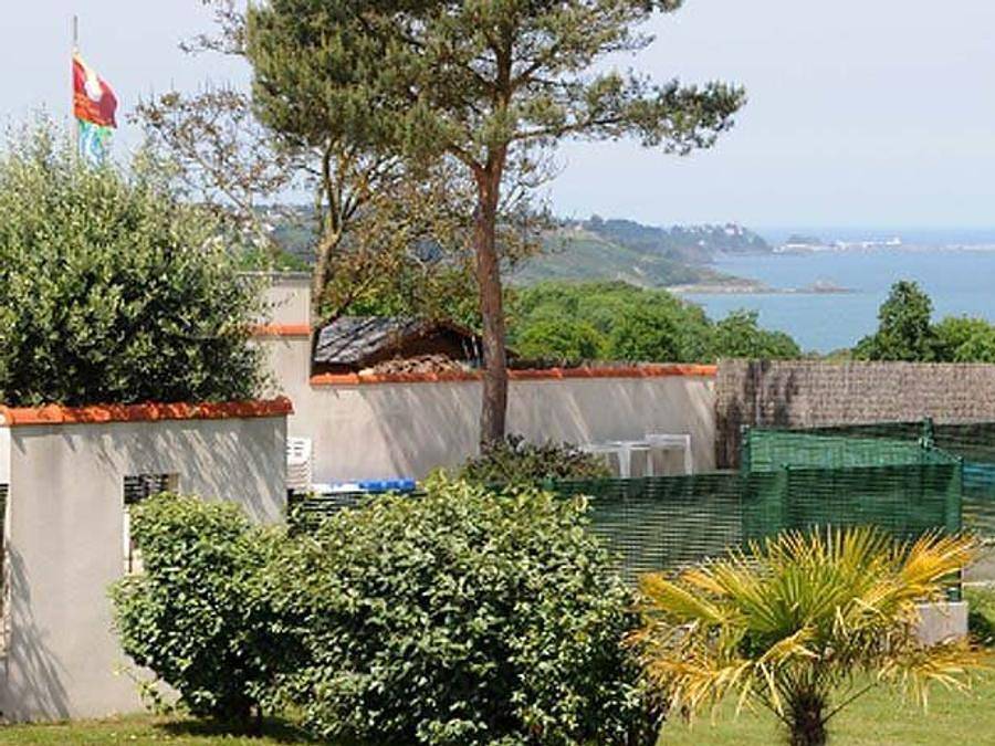 Camping Les Madières - Mobilhome 4 personnes - Mobil-home "Confort" 1 chambre in Pordic, Côte de Goëlo