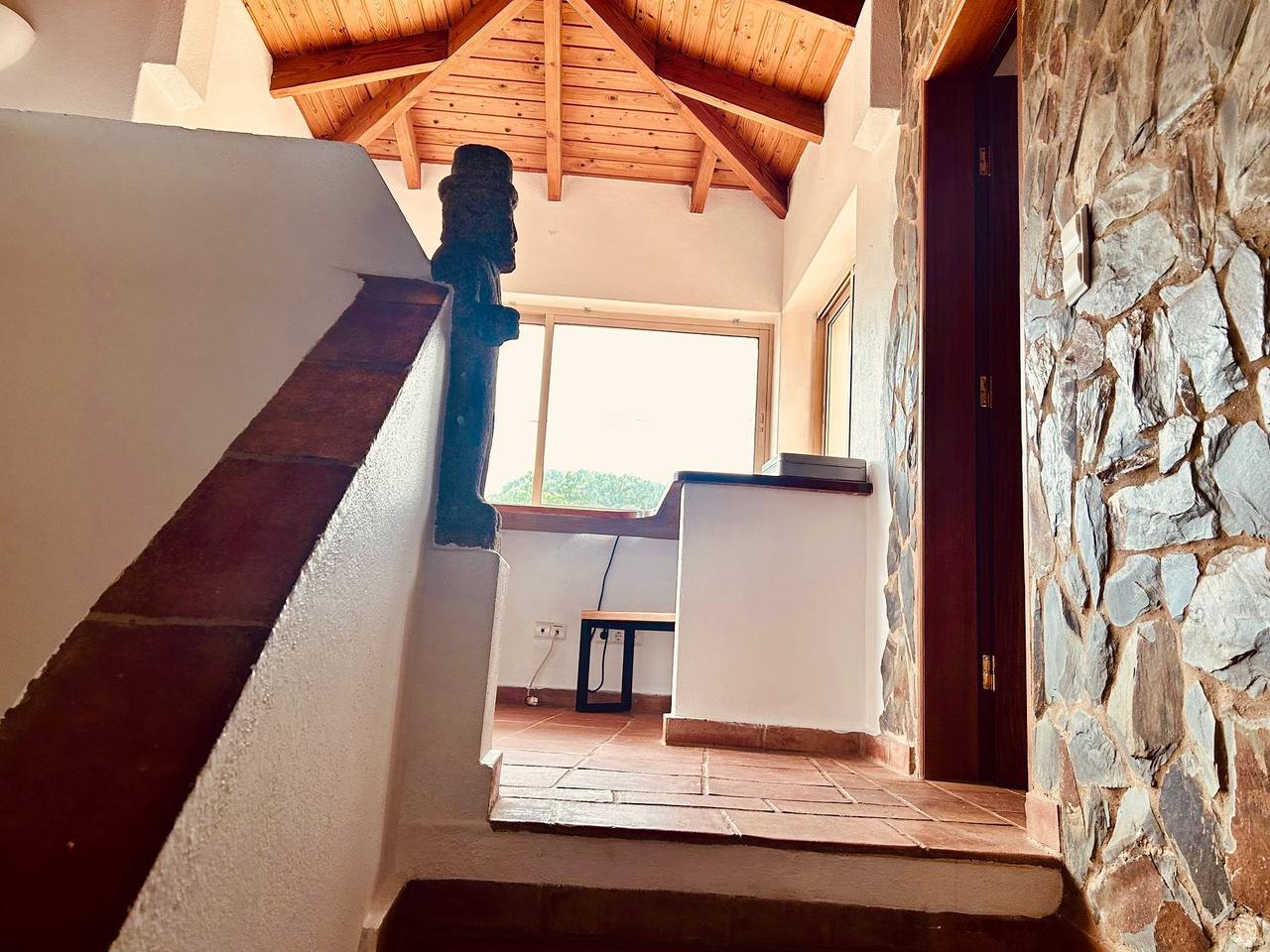 Villa with pool, Meia Praia beach, Lagos in São Sebastião, Lagos