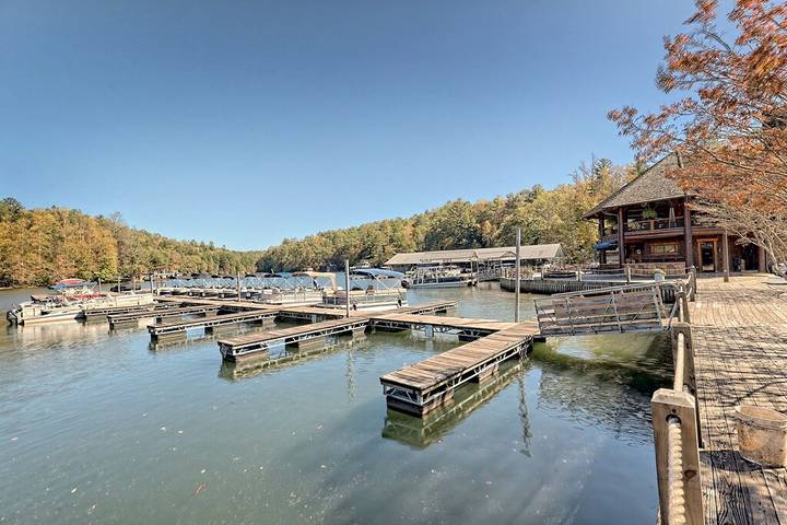 Vacation rental for 2 people, with hot tub and terrace in Lake Burton