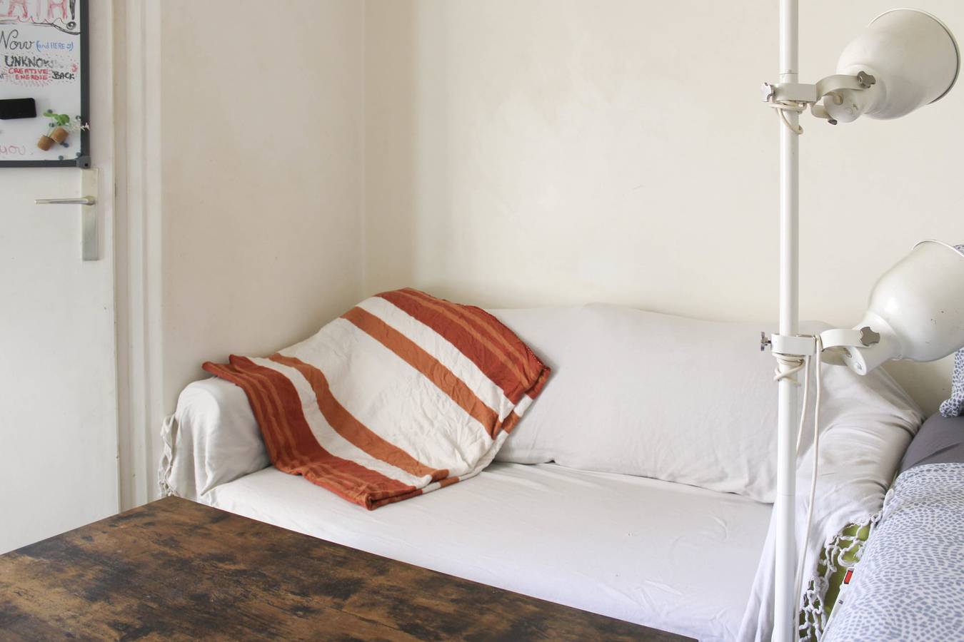 Studio entier, Studio lumineux à Vanves, proche de Paris in Vanves, Hauts-de-Seine