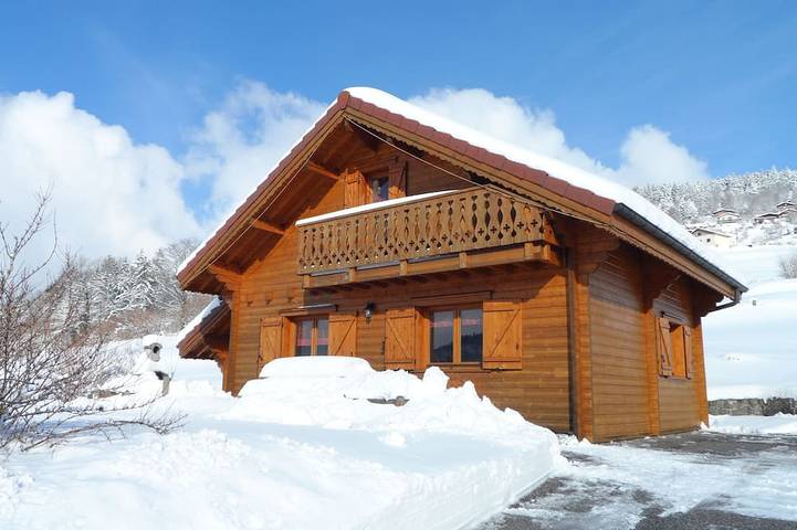 Chalet pour 6 personnes, avec balcon et jardin