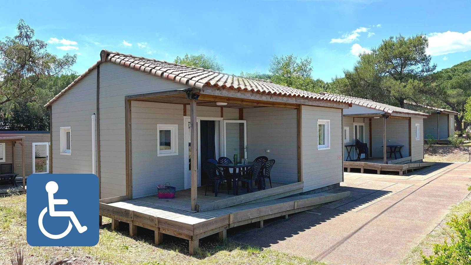 Zecamping 5 étoiles familial espace aquatique locatif Tv clim 28m2 in Le Muy, Mittelmeerküste (Frankreich)