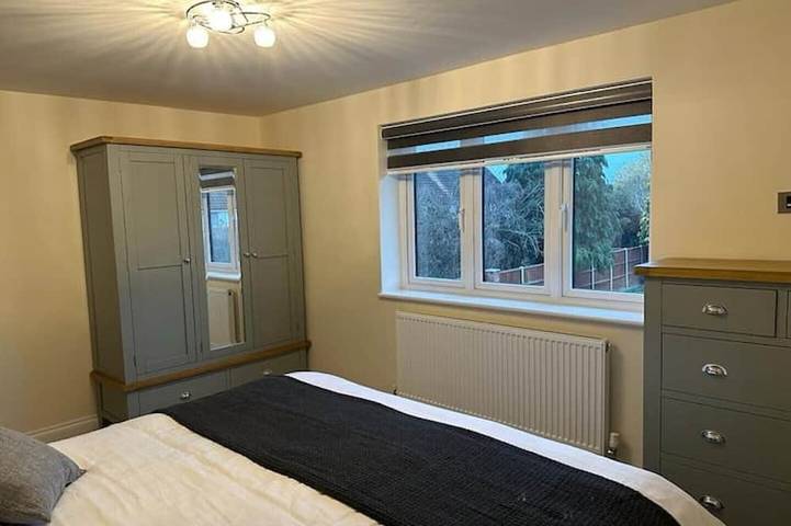 The Grey Retreat in Spelthorne, Surrey