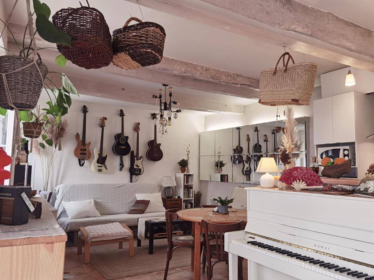 Double Room with Private Bathroom in Esparron-de-Verdon, Alpes-de-Haute-Provence