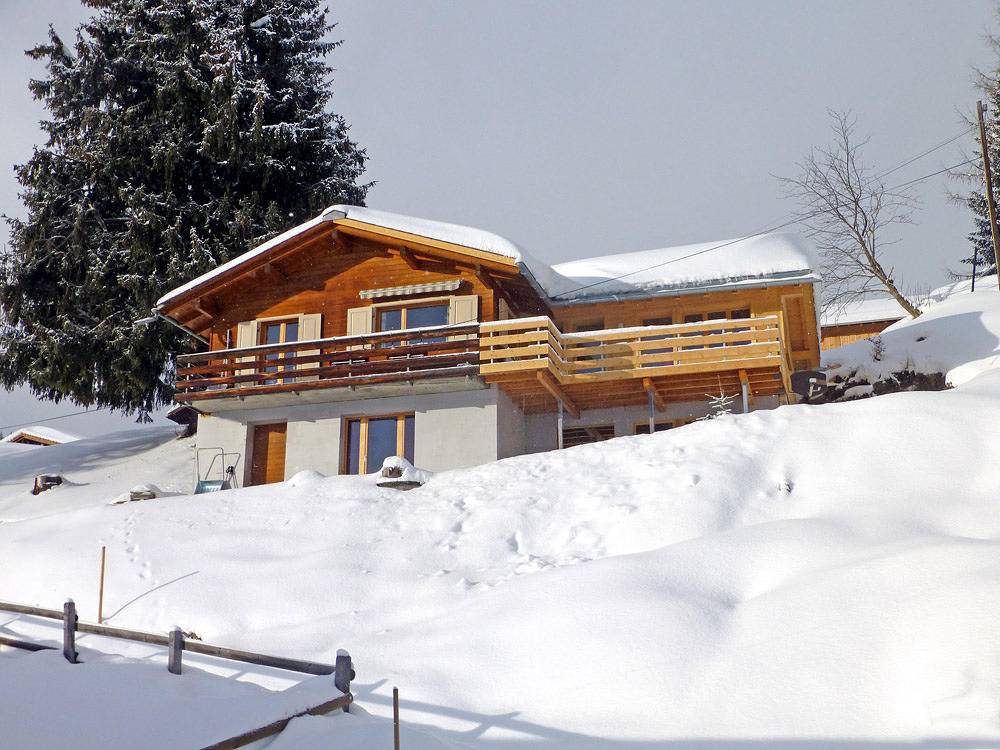 Ferienhaus Larix - 4.5 Zimmerhaus in Rätikon mountain range, Luzein
