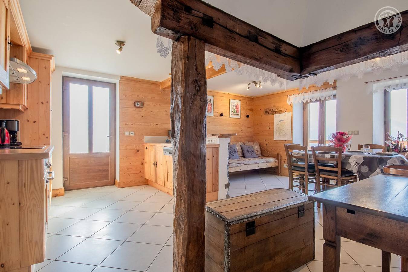 Chalet D'Elise in Queige, Albertville en omgeving