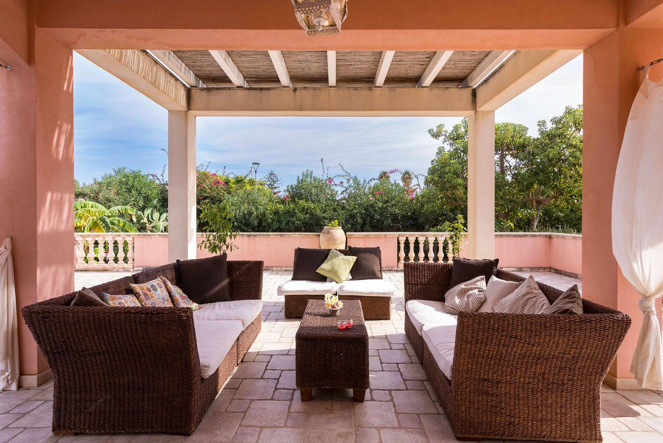 Villa Festosa - Luxury retreat by the beach in Kaukana, Santa Croce Camerina
