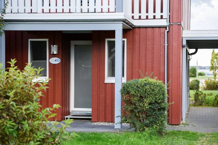 Ferienwohnung für 4 Personen, mit Terrasse und Sauna sowie Seeblick in Rechlin