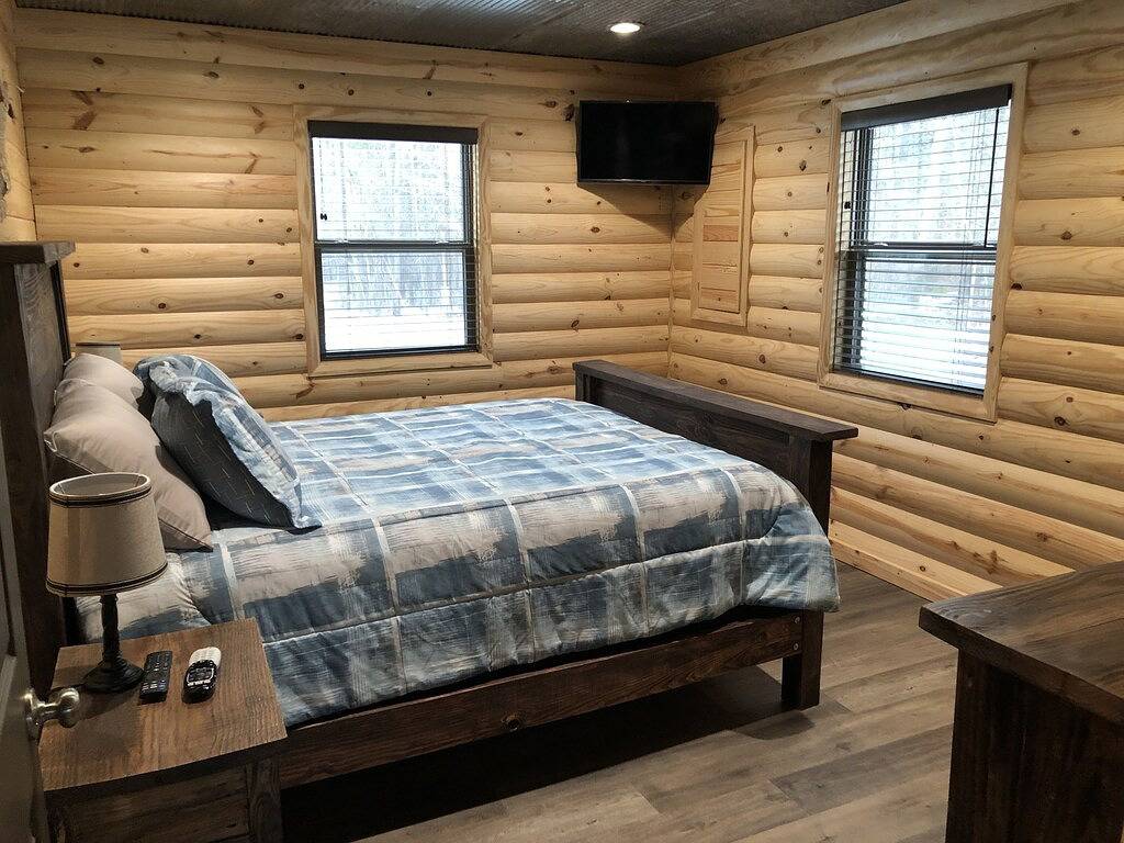 Ouachita River Cabin Like No Other You Will Find!!!! in Lake Ouachita