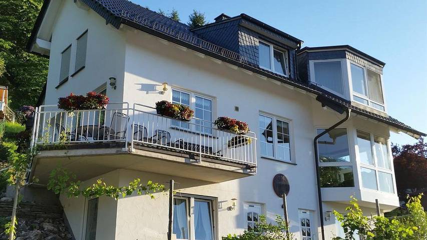 Ferienwohnung für 2 Personen, mit Terrasse in der Eifel - 2