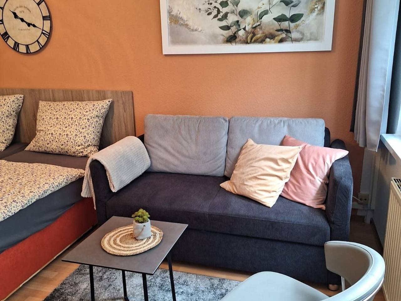 Ganze Ferienwohnung, Nordstraße 4 - Ferienwohnung für 2 Personen in Neukieritzsch - Nordstraße 4 in Neukieritzsch, Hainer See
