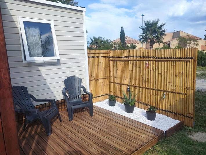 Location de vacances pour 6 personnes, avec jacuzzi et jardin ainsi que sauna et piscine dans Office De Tourisme De Narbonne Plage - 3