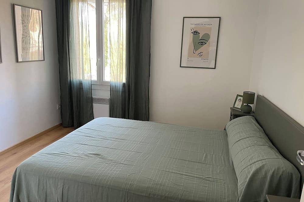 Ganze Wohnung, T3 apartment on the banks of the Gers near the town center in Auch, Gers