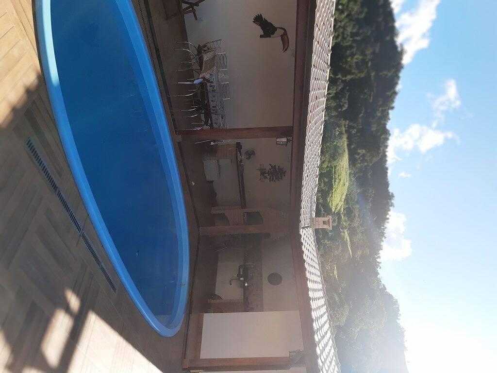 Jede schöne Landschaft mit Pool in Paraty, Costa Verde (Rio de Janeiro)