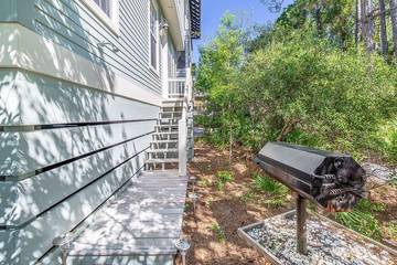 Vacation House for 16 Guests in Alys Beach, Rosemary Beach, Picture 1