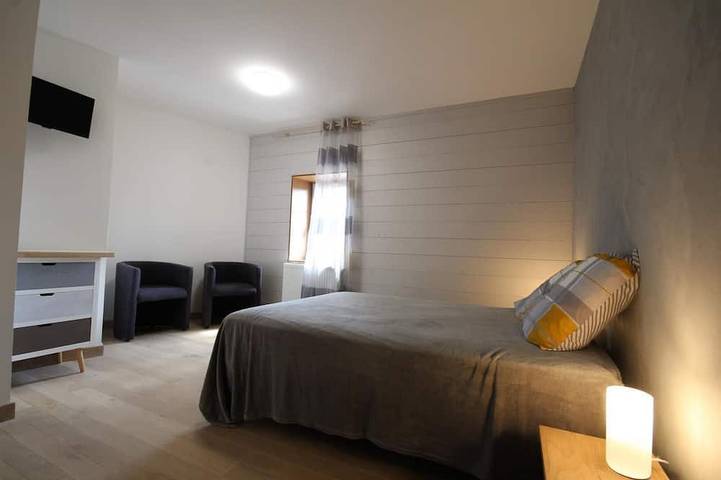 Zwischenstopp und Ferienhaus am Fuße des Nivernais-Kanals in Châtillon-en-Bazois, Nièvre
