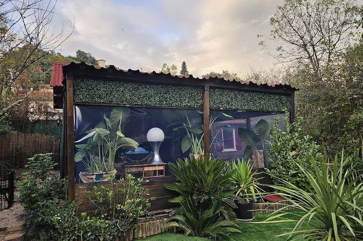 Gîte pour 5 personnes, avec jacuzzi et piscine à Saint-Jean-du-Pin