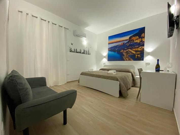 Maison d’hôte pour 2 personnes, avec Balcon ainsi que Terrasse et Vue à Campofelice di Roccella