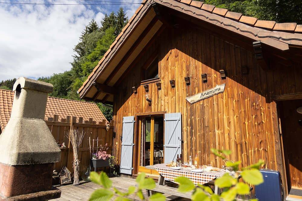 Berghütte-Familie-Bergblick-Ensuite Dusche in Soultzeren, Regionaler Naturpark Belchen der Vogesen