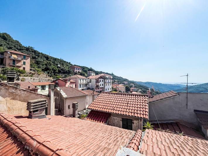 Ferienhaus für 4 Personen, mit Terrasse in Pietrabruna