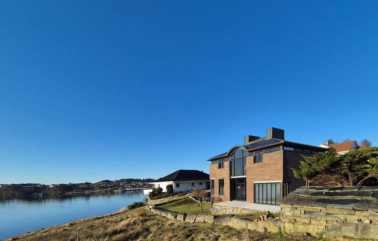 Feriehus for 8 personer, med jacuzzi, barnevennlig i Haugesund 