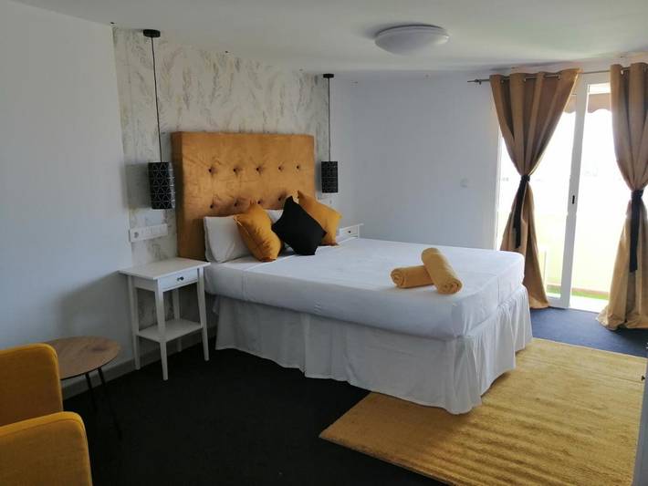 Ferienhaus für 2 Personen, mit Balkon und Terrasse sowie Garten und Ausblick