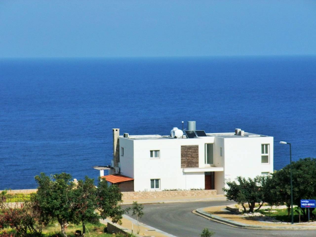 Villa "Meerblick" mit Infinity-Pool in Northern Cyprus
