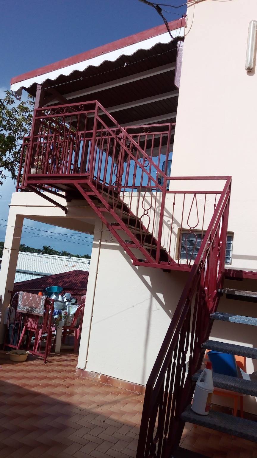Entire apartment, Sunny apartment in Goyave, 50 m², sea view and balcony in Goyave, Guadeloupe (Caribbean)