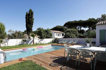 Location de vacances pour 10 personnes, avec jardin dans Plage Du Gros Jonc Le Bois Plage En Re