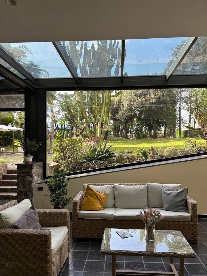 Hôtel pour 5 personnes, avec vue et jardin - 1