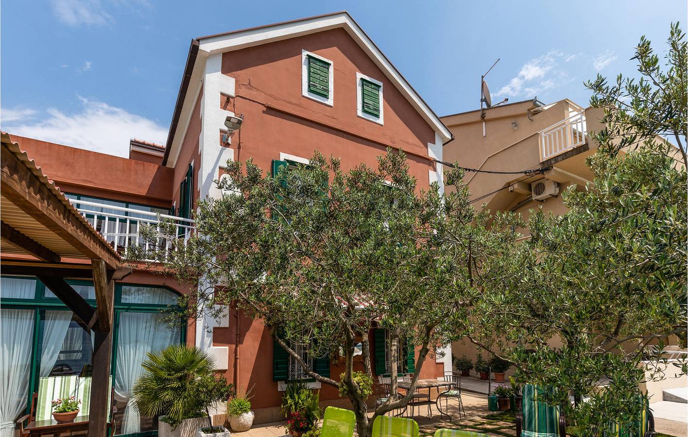 Ganze Ferienwohnung, Gemütliche 1-Zimmer-Wohnung mit Terrasse, 100 m vom Strand entfernt in Blace, Dubrovnik-Neretva