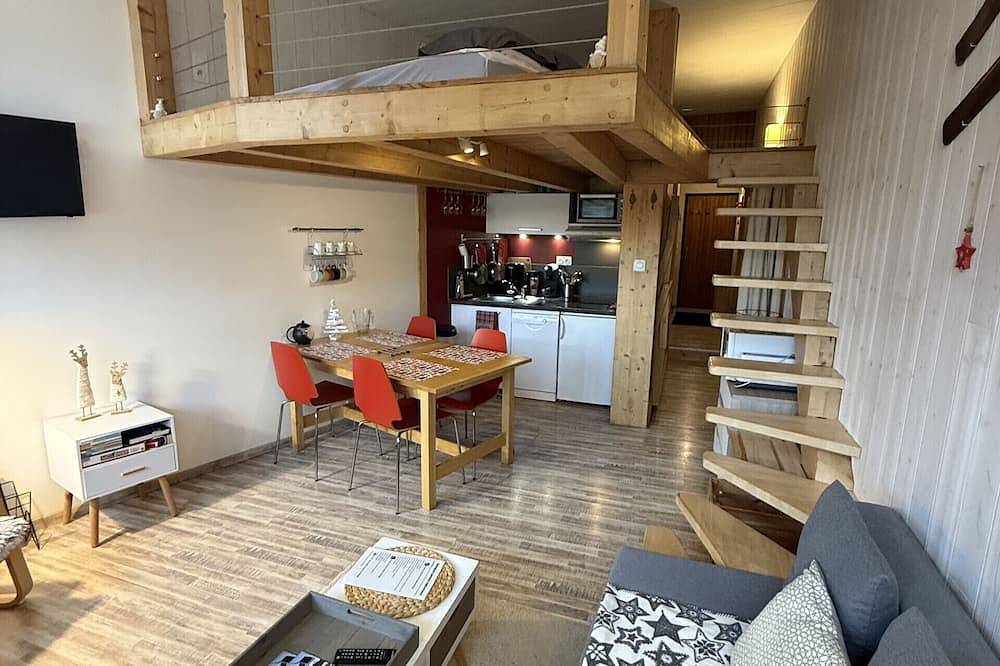 Entire apartment, Studio duplex hyper center 4 persons in Le Lioran, Laveissière