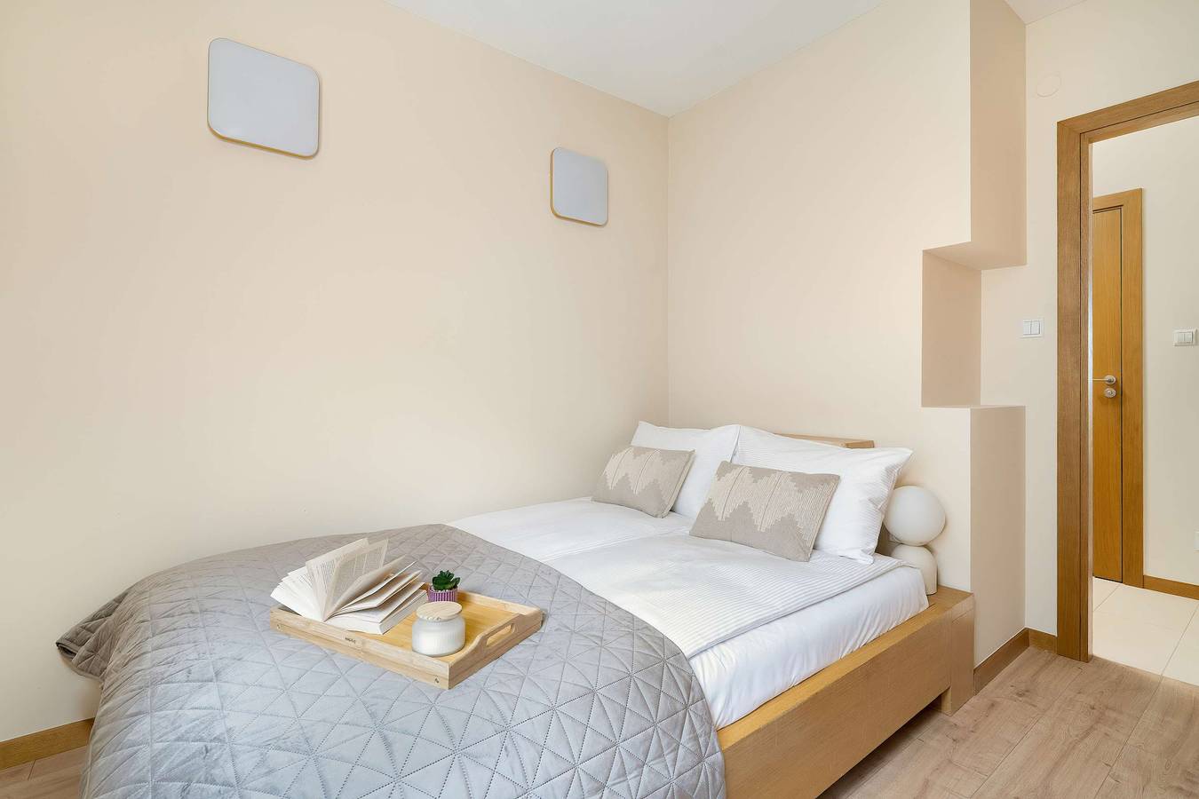 Apartamento entero, Modern Apartment with Balcony | Parking | Close to Citadel Park in Poznań, Gran Polonia (región histórica)