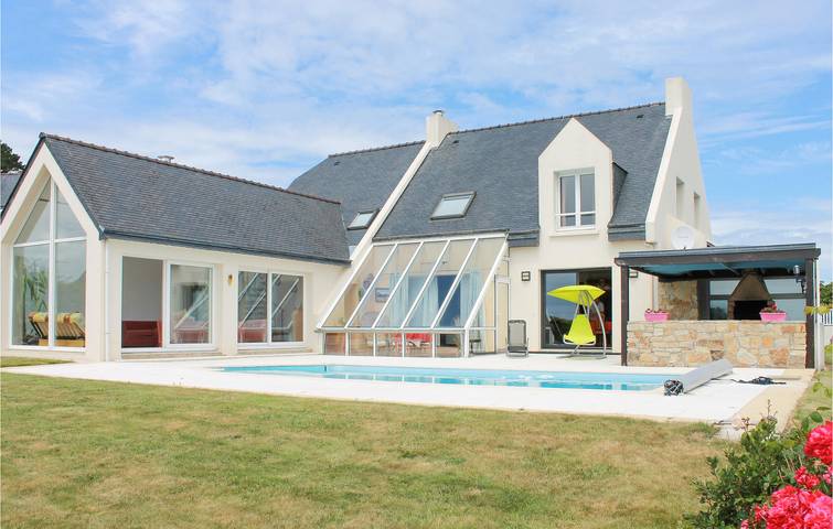 Ferienhaus für 8 Personen, mit Pool und Terrasse sowie Garten - 1