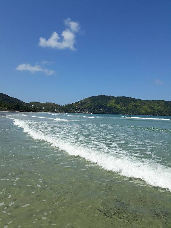 Triplex Cond House, - 4Dorm.- Mts From The Beach - Air Condic in Toninhas Ubatuba, Ubatuba