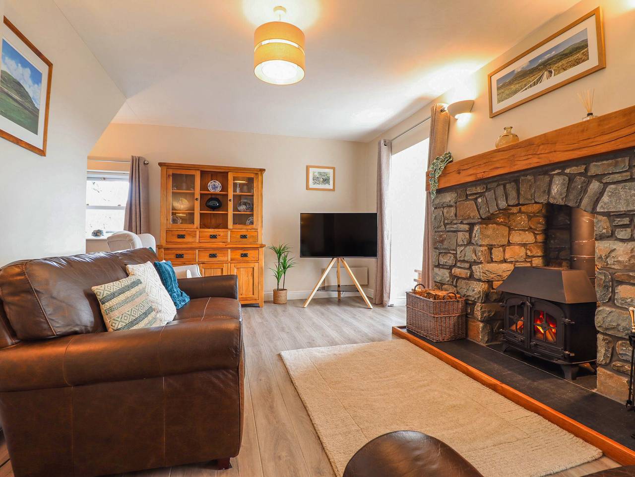 Ty Cerrig in Dyffryn Ardudwy, Snowdonia