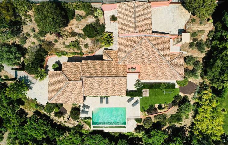 Villa pour 8 personnes, avec terrasse et piscine à La Londe-les-Maures - 4