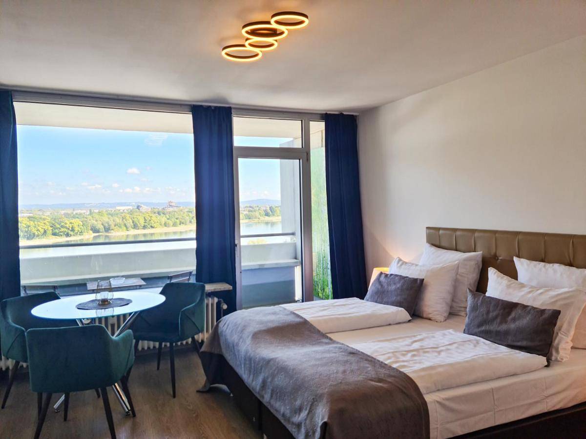 Rheinblick Apartments in Rodenkirchen, Köln