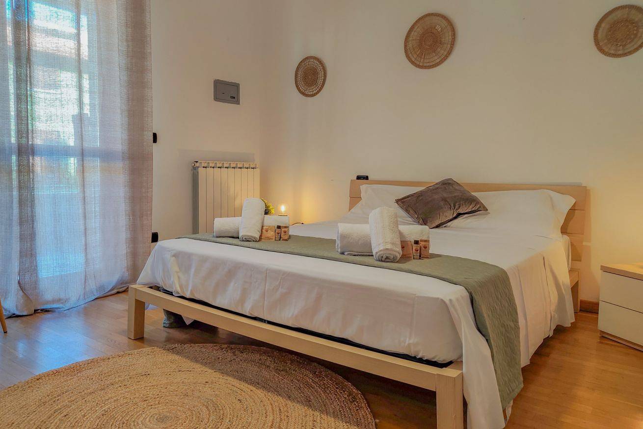 Ganze Wohnung, [Apartment] Charming Central  with Terrace, 5 Minutes from the Beach in Civitanova Marche, Adriaküste Marken