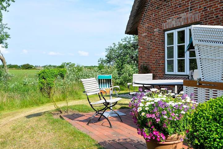 Ferienwohnung für 4 Personen, mit Terrasse und Garten
