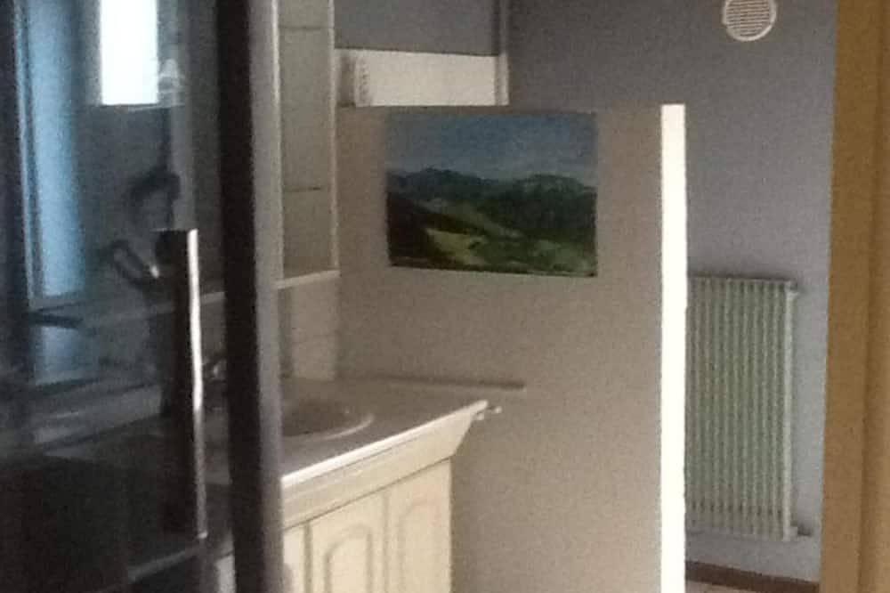 Gîte rural dans le parc des volcans d'Auvergne in Singles (Puy-de-Dôme), Région de Besse-et-Saint-Anastaise