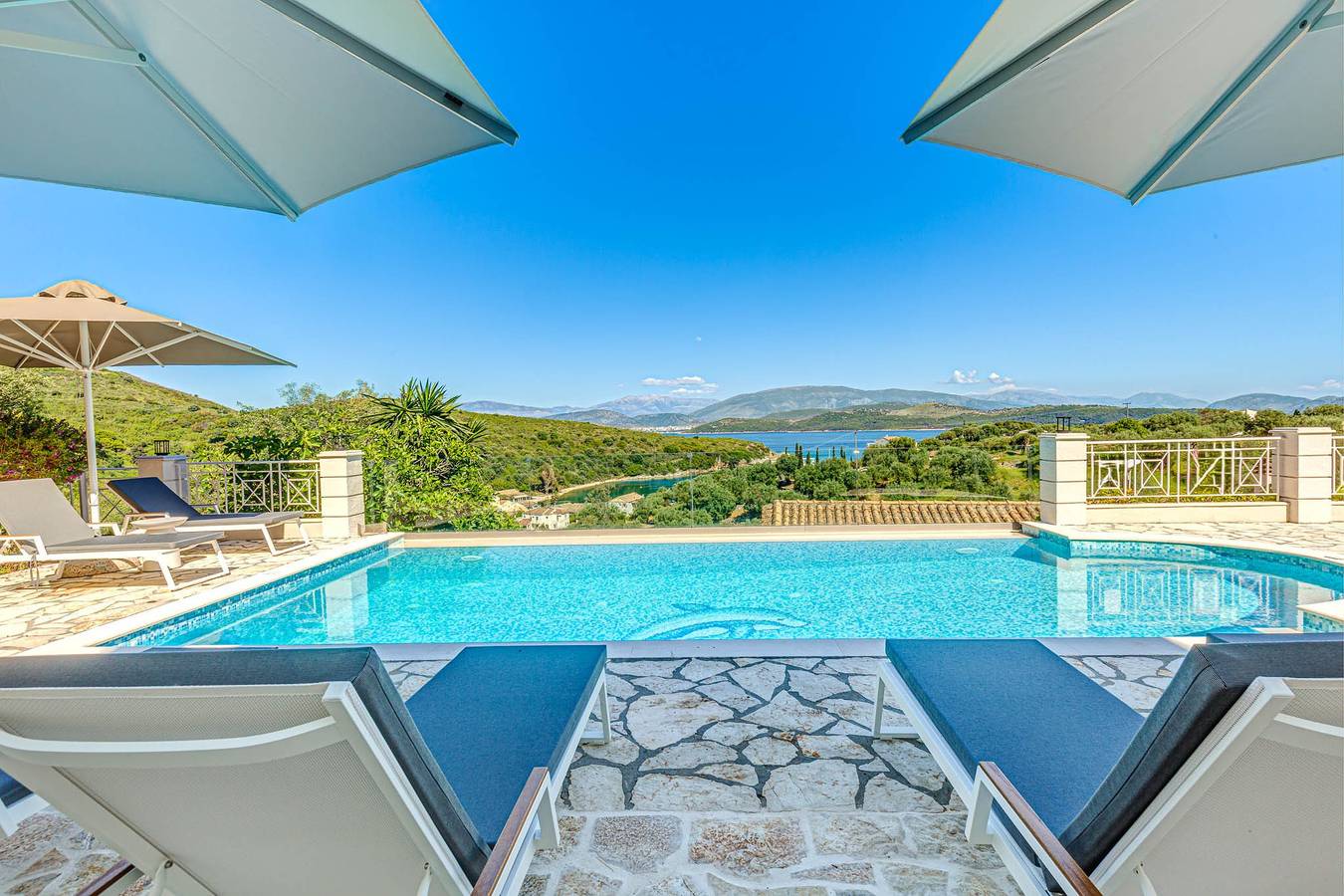 Villa for 6 People in Agios Stefanos (Corfu), Corfu