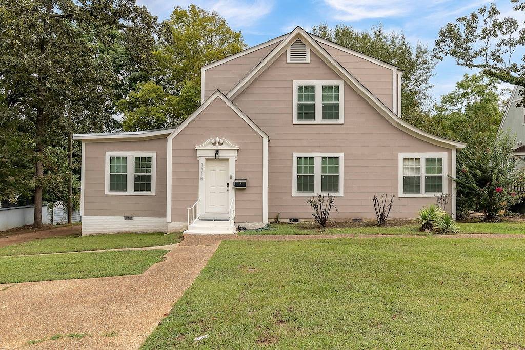 Royal Chateau in the heart of Fondren! in Jackson, Hinds County