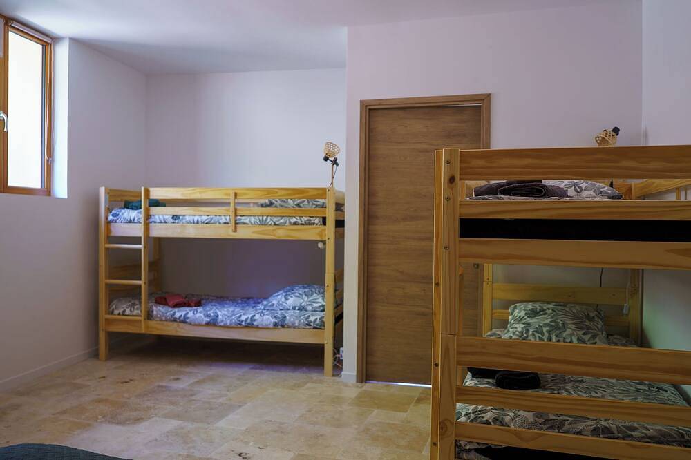 Le grand gîte des perce neige au cœur du Vercors , 310 m2 , 5  S de bains in Saint-Agnan-en-Vercors, Parc naturel régional du Vercors