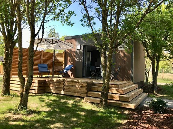 Gîte pour 5 personnes, avec Terrasse et Jacuzzi ainsi que Jardin et Vue à Bressuire